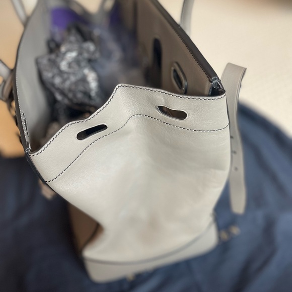 Ralph Rauren Ricky bag. Excellent condition. - Picture 9 of 12